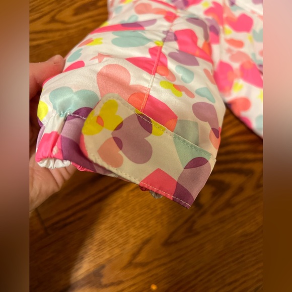 THE CHILDREN'S PLACE Bright Heart
Hooded Warm Jacket 2T - Picture 6 of 14